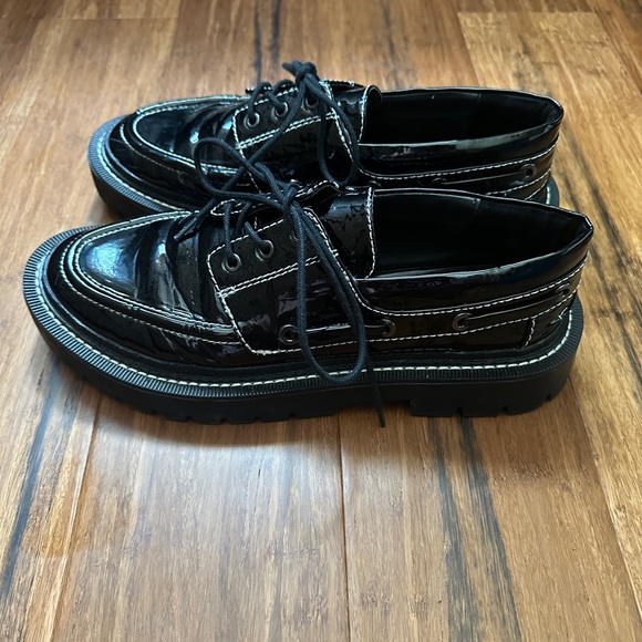 Zara Topstitch Patent Boat Shoes - Picture 6 of 8